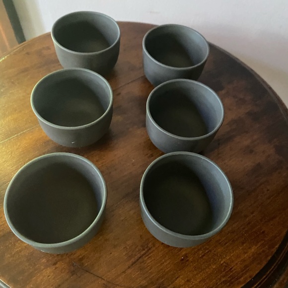 Set of six Sake cups - Picture 2 of 4
